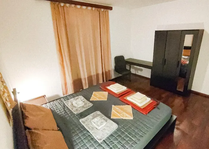 Mila Pet Friendly Holiday House With Private Place On The Beach