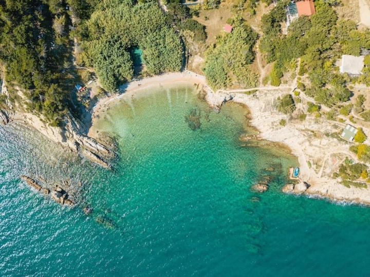 Apartment Mila Pet Friendly House With Private Place On The Pag Town