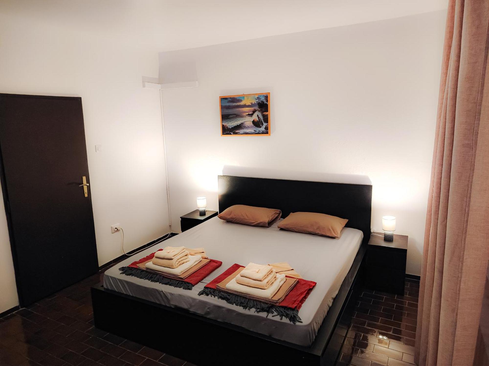 Apartment Mila Pet Friendly House With Private Place On The Pag Town