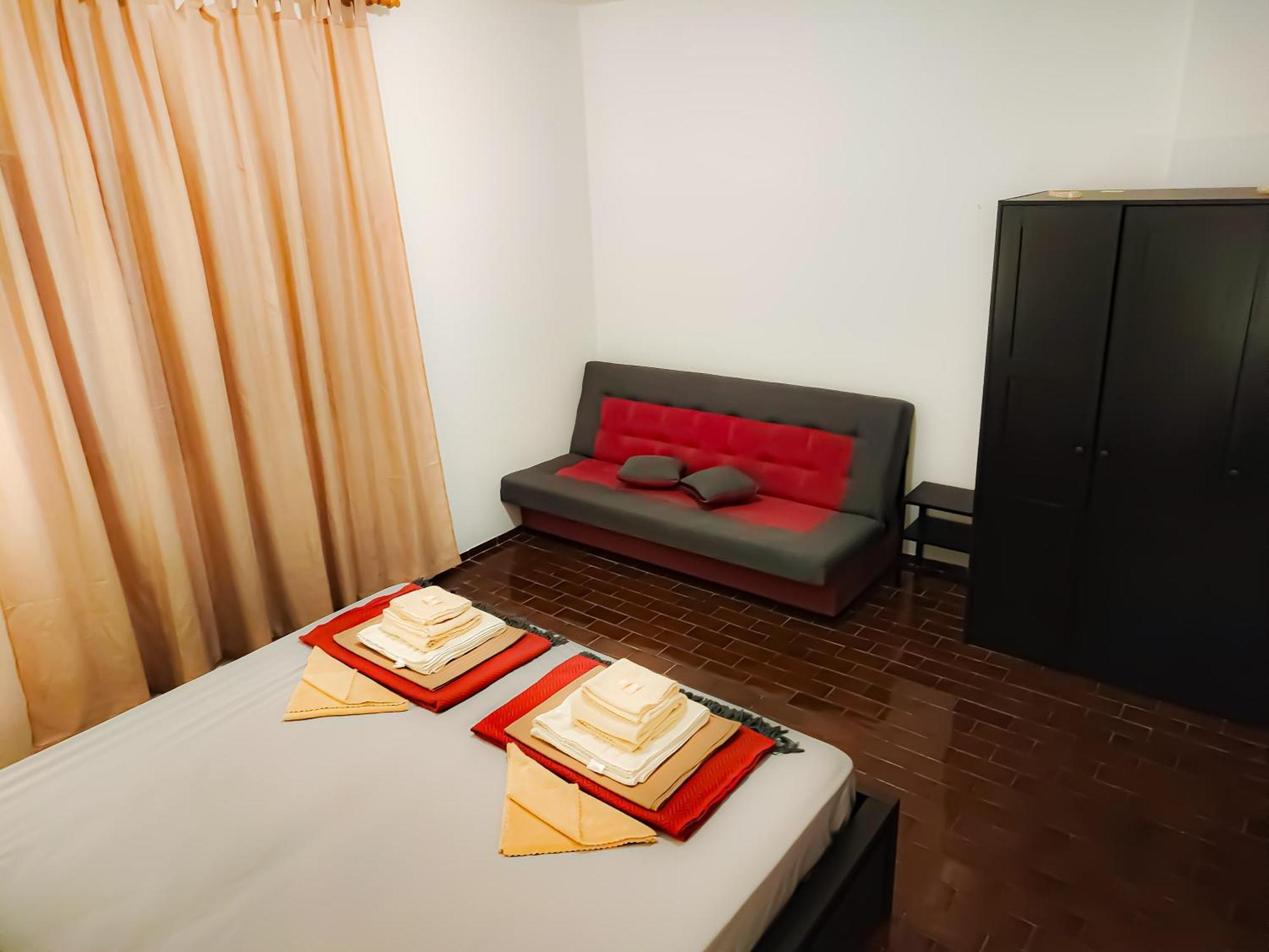 Apartment Mila Pet Friendly House With Private Place On The Pag Town