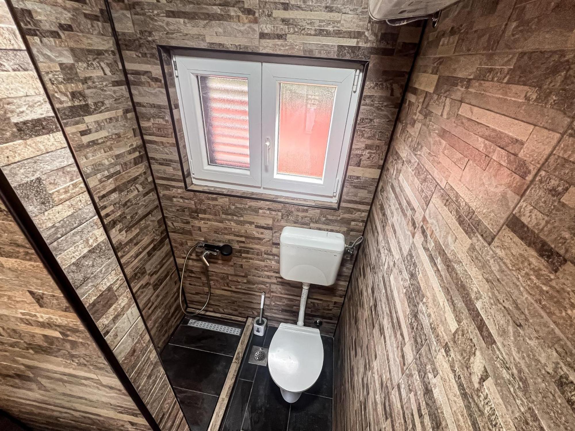 Mila Pet Friendly House With Private Place On The Pag Town