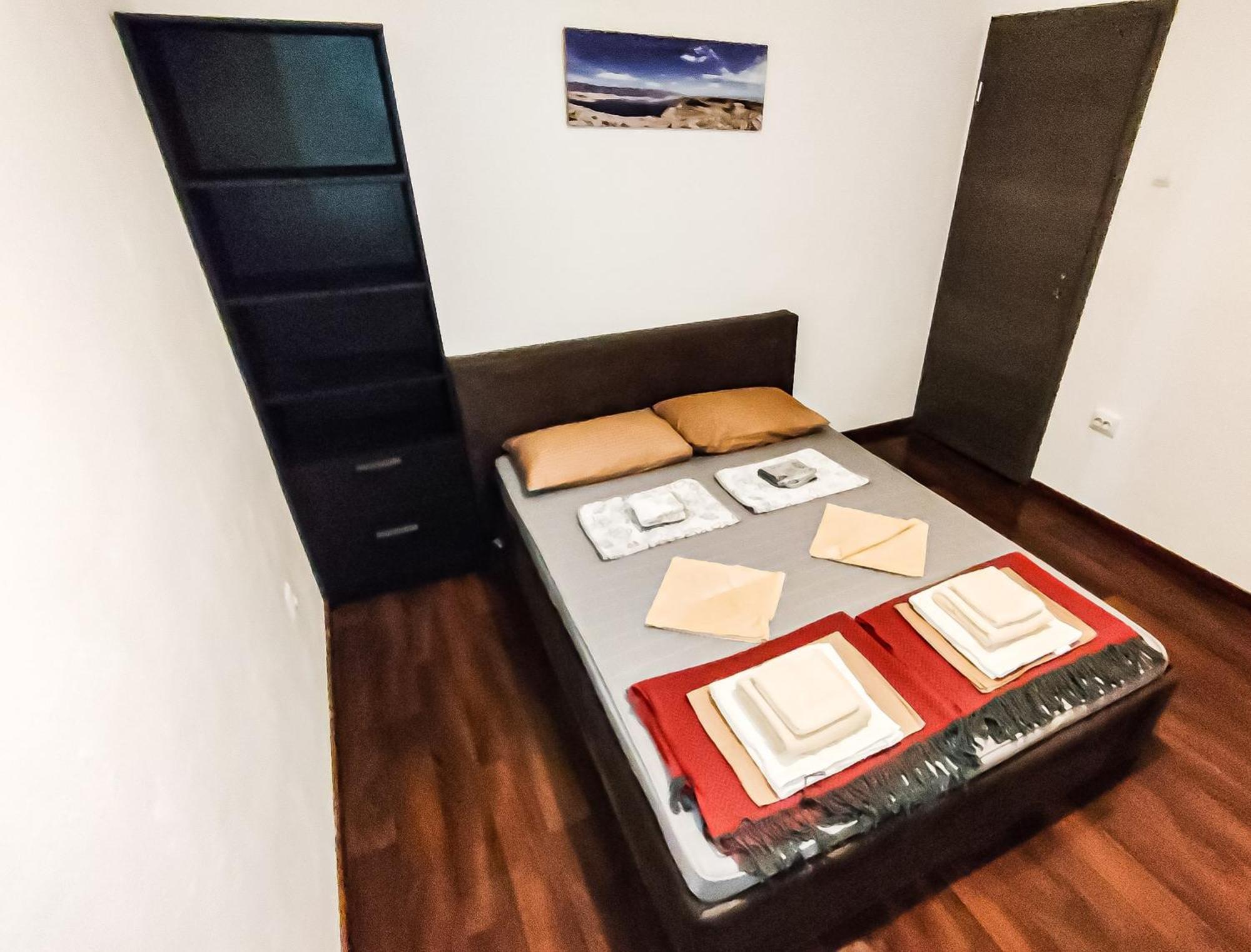 Mila Pet Friendly House With Private Place On The Apartmán Pag Town